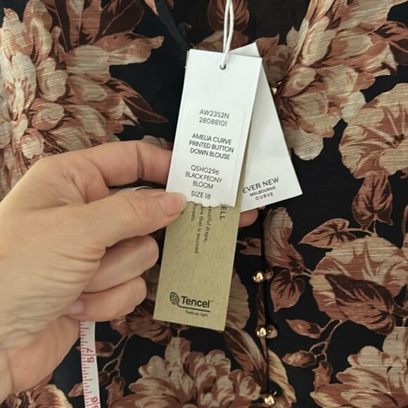 NWT EVER NEW Amelia Curve black peony Printed Button-Down Blouse 18 - Picture 6 of 16